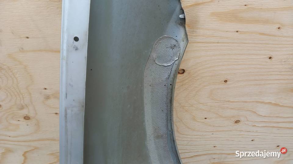 RENAULT LAGUNA III BŁOTNIK PRZÓD LEWY TED69 osobowe