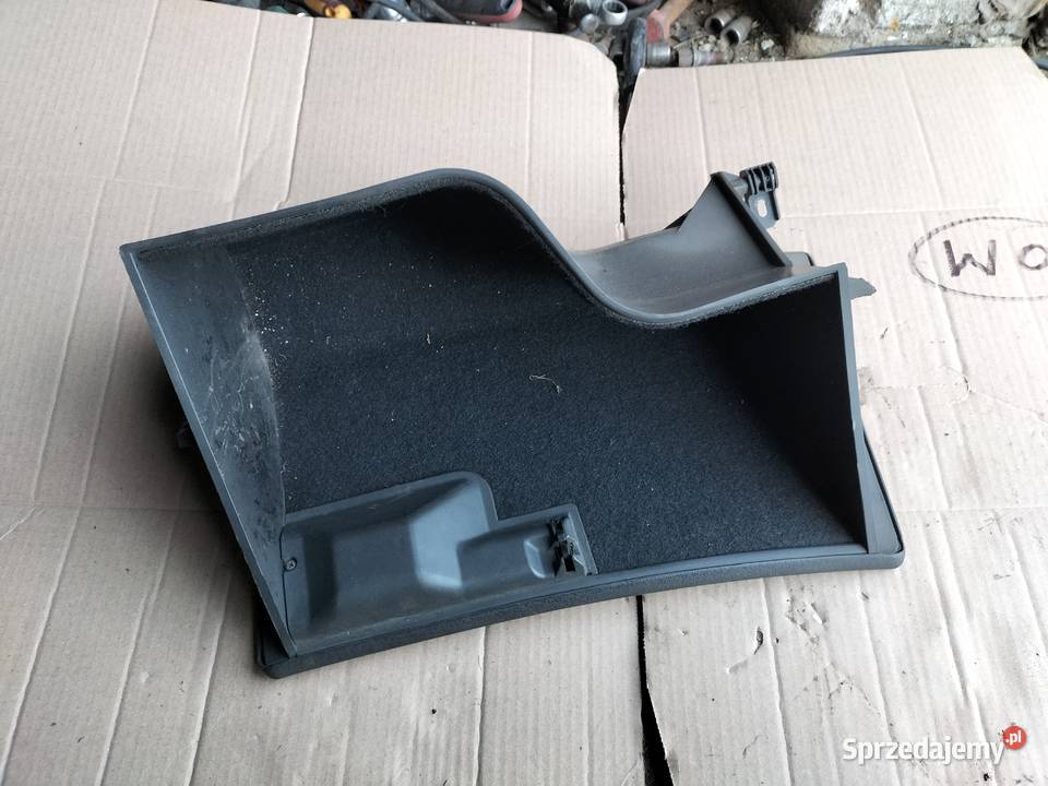 AUDI 80 B3 80B3 SCHOWEK PASAŻERA Kamień-Kolonia