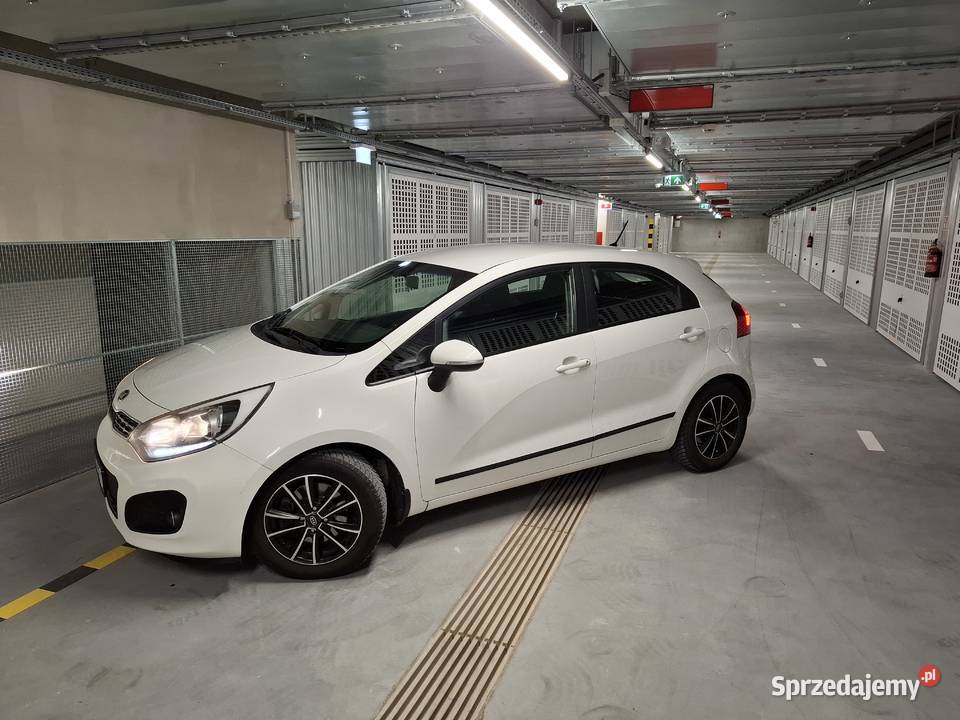 Kia Rio III 14 109 Salon Polska Grzane 109KM małopolskie Kraków