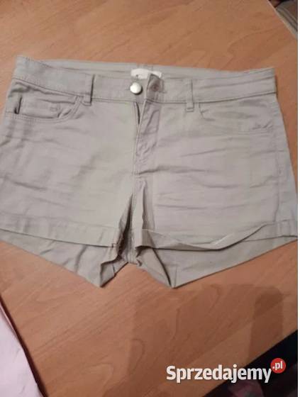 Śliczne spodenki damskie podlaskie