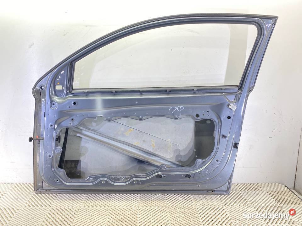 DRZWI PRAWY PRZÓD VOLVO C30 Hatchback 0613