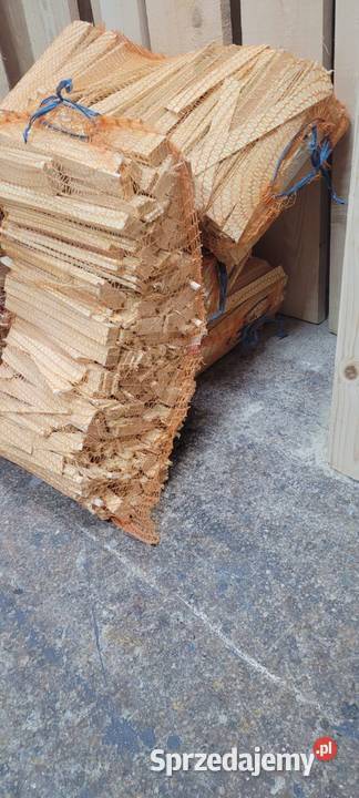 Drewno rozpałkowe rozpałka opał suche drewno