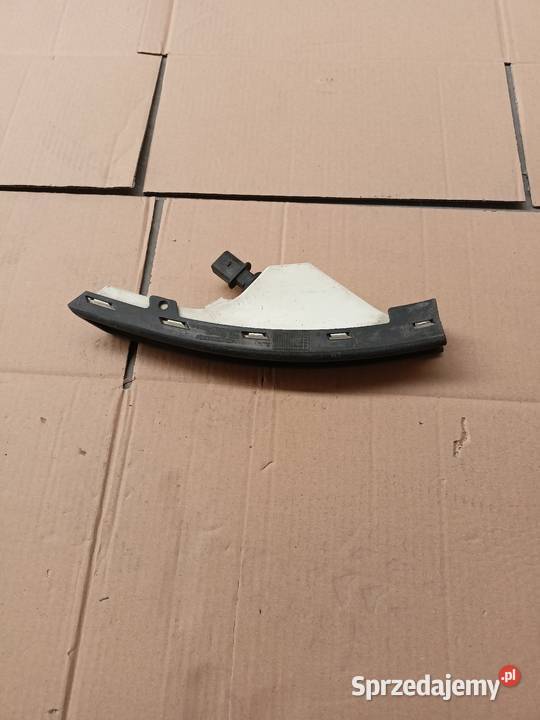 Lampa kierunkowskazu volkswagen passat B6 prawy Zduńska Wola