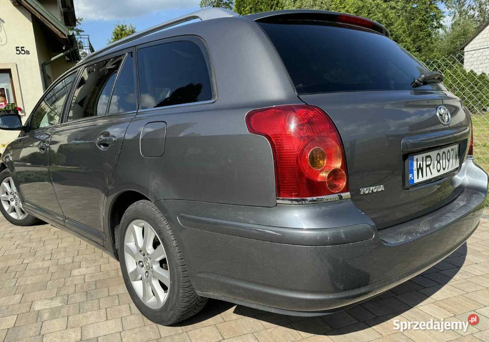 Toyota Avensis 2006r 22 diesel 177 Natalin