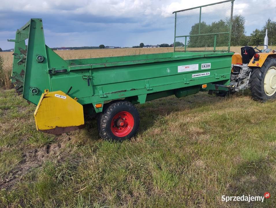 Rozrzutnik jednoosiowy 25 t Warfama Ulan Duży