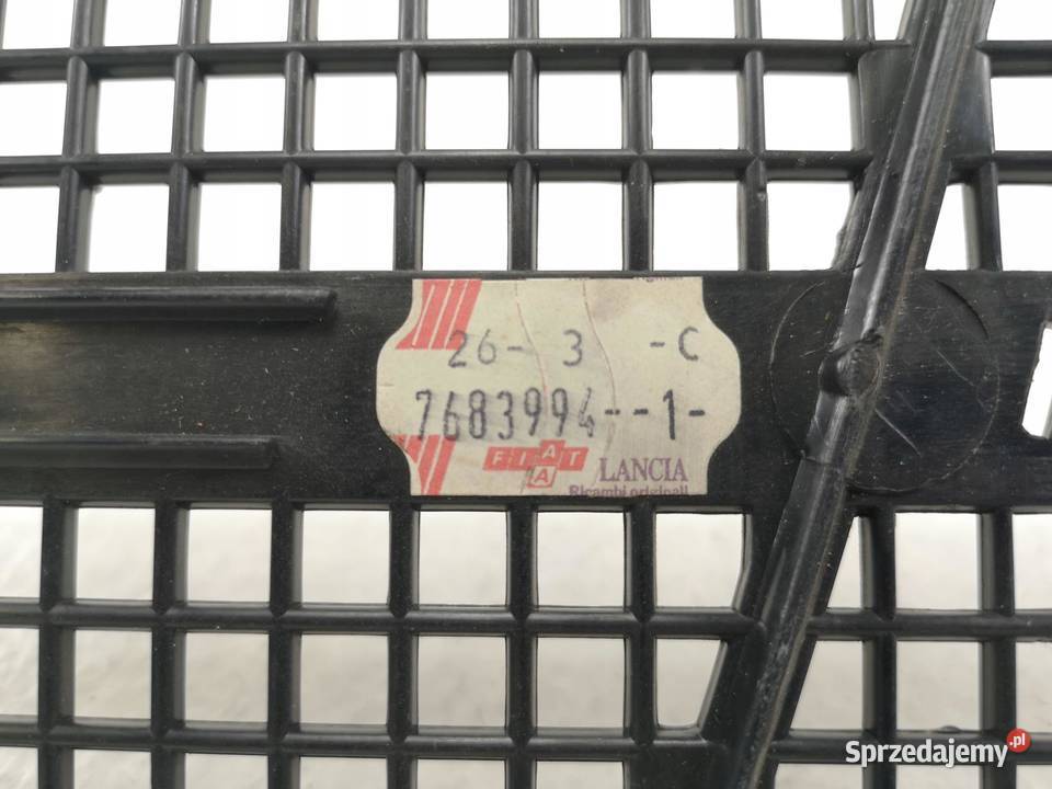 KRATKA GRILL ATRAPA FIAT DUNA UNO 8690 ORYGINAŁ