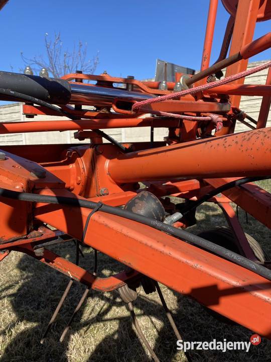 Przetrząsacz Przewracarka Fella Łowicz