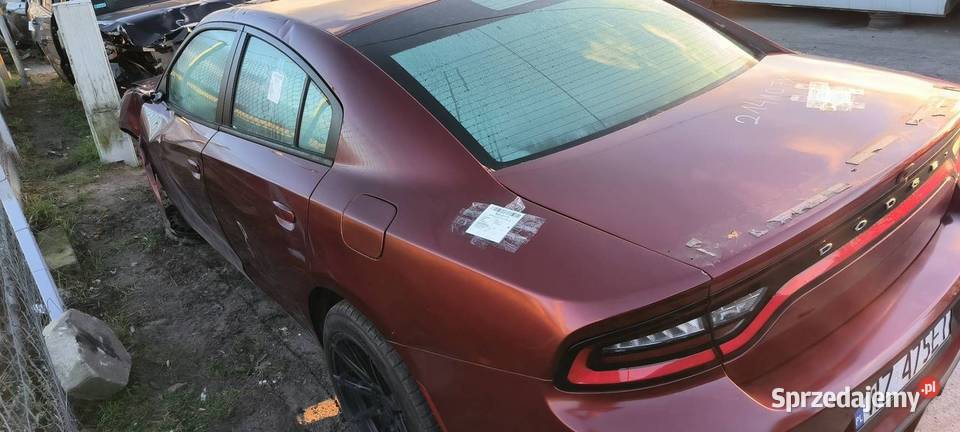 ĆWIARTKA BŁOTNIK LEWY TYŁ DODGE CHARGER Lipno