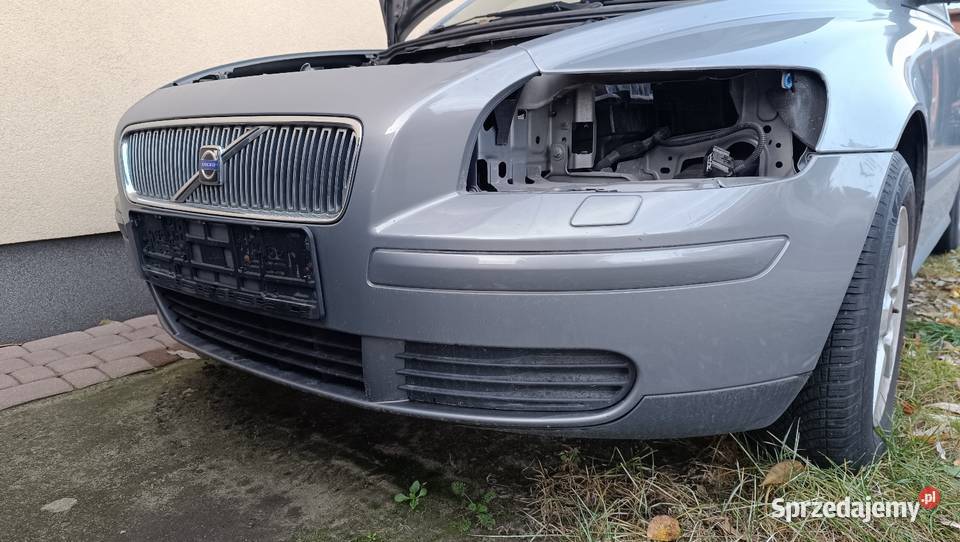 Zderzak przedni do volvo v50 stan idealny Zderzaki Łuków
