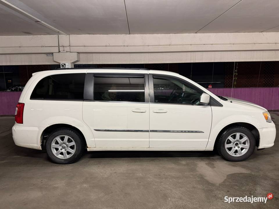 Chrysler Town Country 2013 r 36 Automat 7 osob Kraków sprzedam