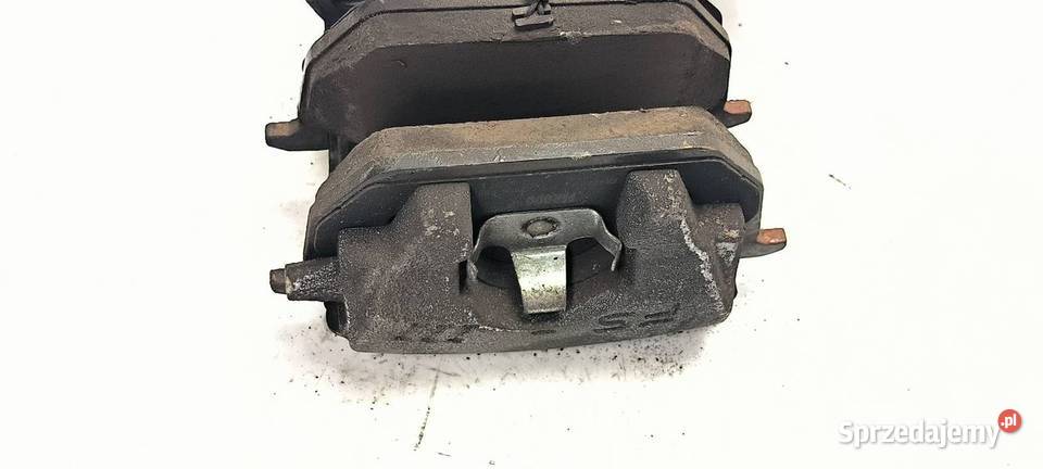 ZACISK HAMULCOWY PRZÓD PRAWY VOLKSWAGEN GOLF VII Pozostałe Lipno