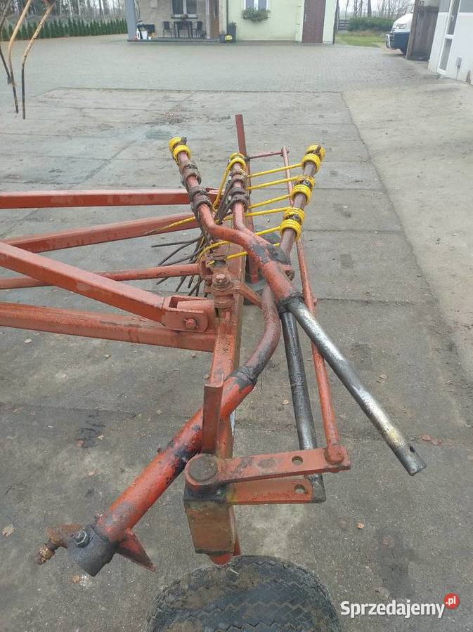 Zgrabiarka dwu karuzelowa Niemeyer es 620 uszkodzony mazowieckie Przasnysz