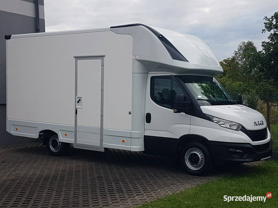 Iveco Daily KONTENER NISKOPODŁOGOWY 443x223x242 garażowany Poręba