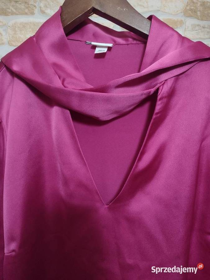 44XXL RIVER ISLANDWytworna bluzka z cyrkoniami sprzedam