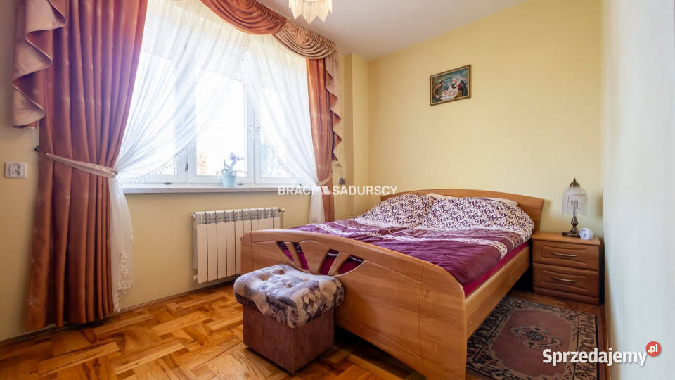 Dom wolnostojący Zręczyce 250m2 Sprzedaż