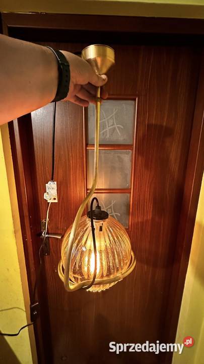 Lampę wiszącą piękną odnowioną Lata PRL wielkopolskie Lubasz