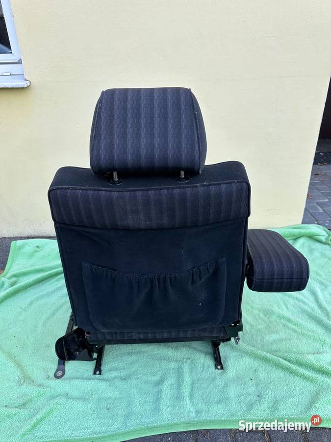 FOTELE KANAPA BOCZKI MERCEDES W 124 1992 osobowe Zielona Góra