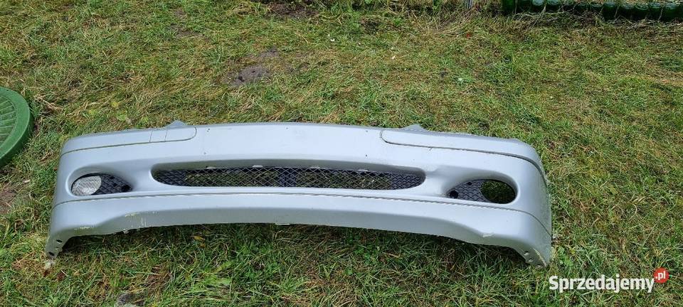 Mercedes w203 C klasa blotnik lewy