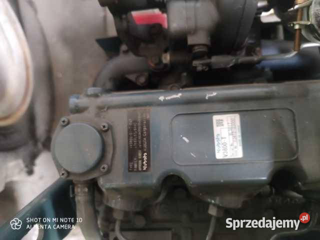 Kubota V3800
