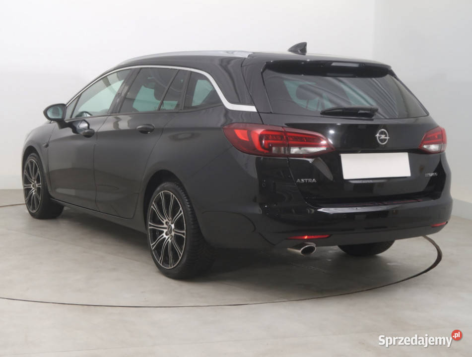 Opel Astra 16 BiCDTI sprzedam