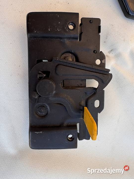 Zamek maski Rygiel Ford Fiesta MK7 Poznań