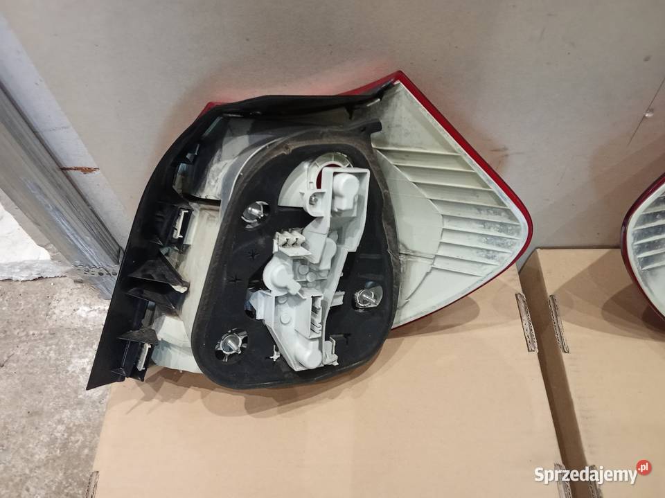 BMW E81BMW E87 LIFT LCI lampy tylne kplorginal dolnośląskie Kamieniec Wrocławski