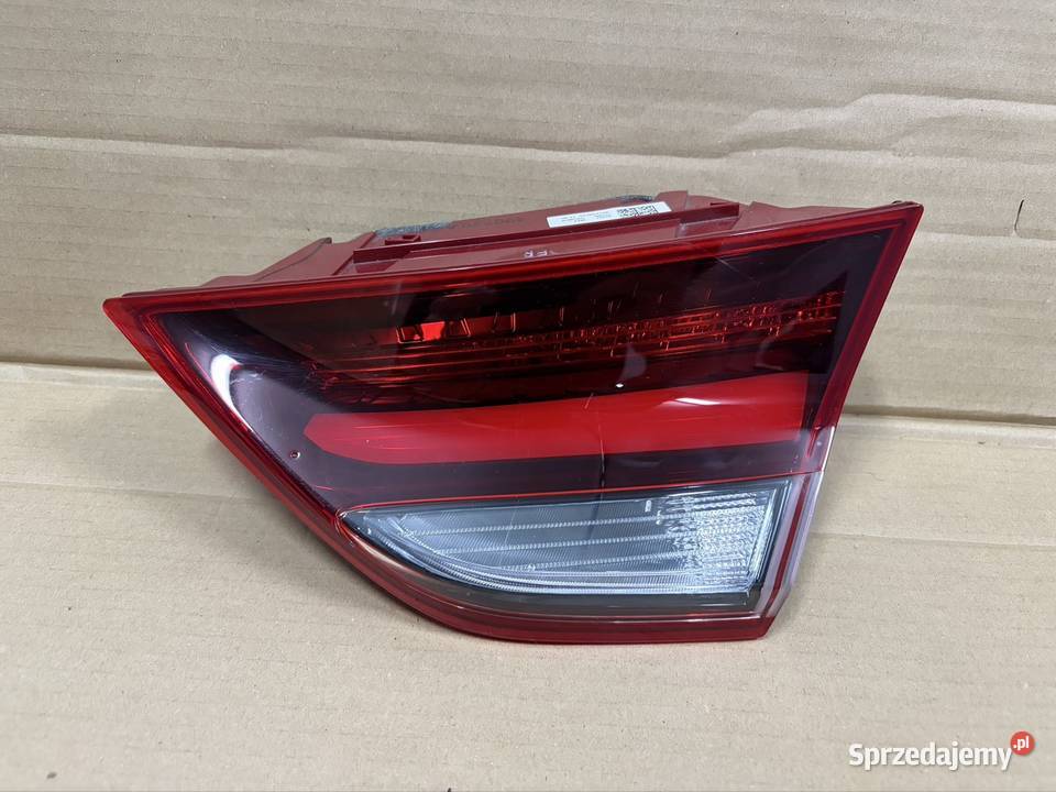 LAMPA PRAWA TYŁ W KLAPĘ HYUNDAI I30 III NLINE Drezdenko