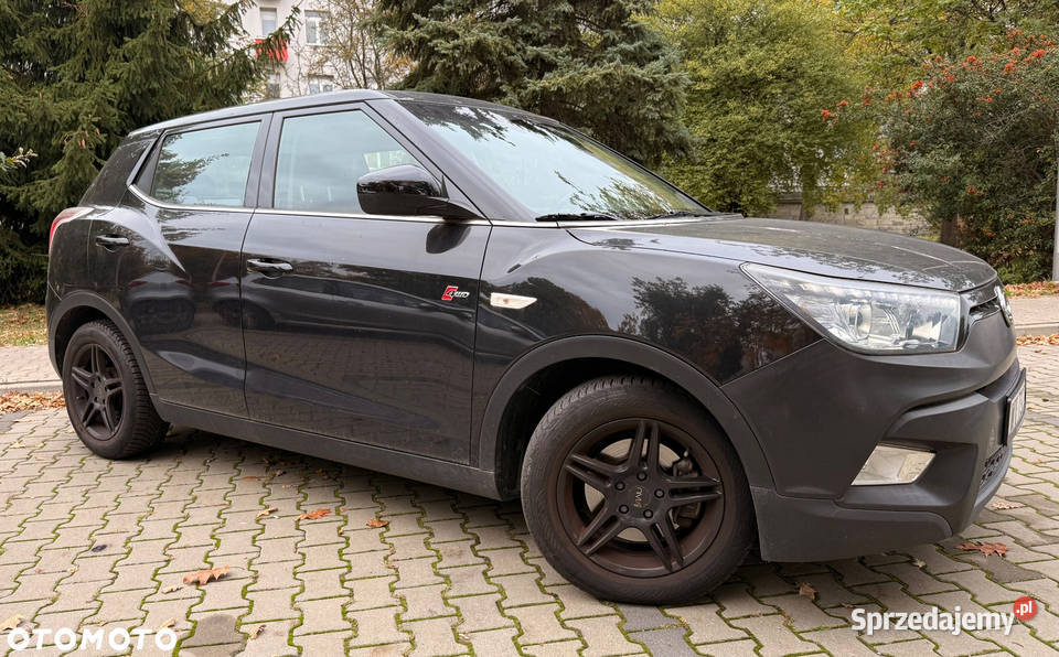 SsangYongKGM Tivoli 16 Quartz 4x4 Samochody osobowe Warszawa