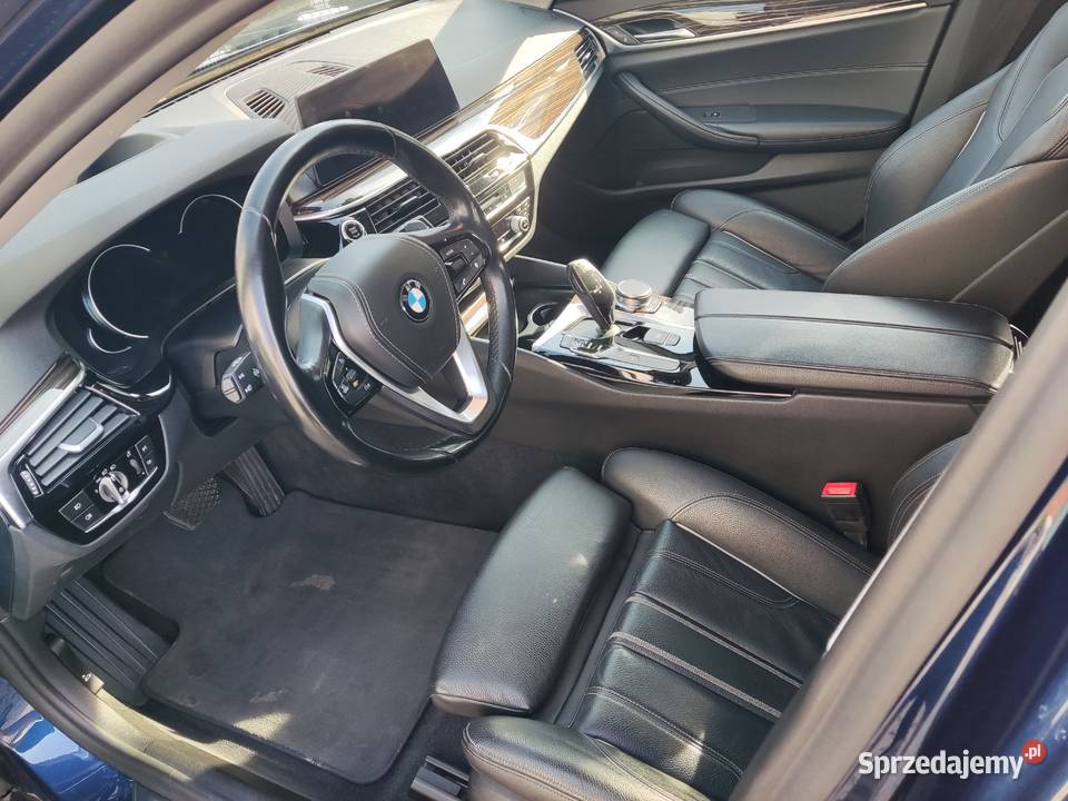 BMW 520xDrive Salon Serwis ASO Head Up Adaptive czujnik parkowania Poznań