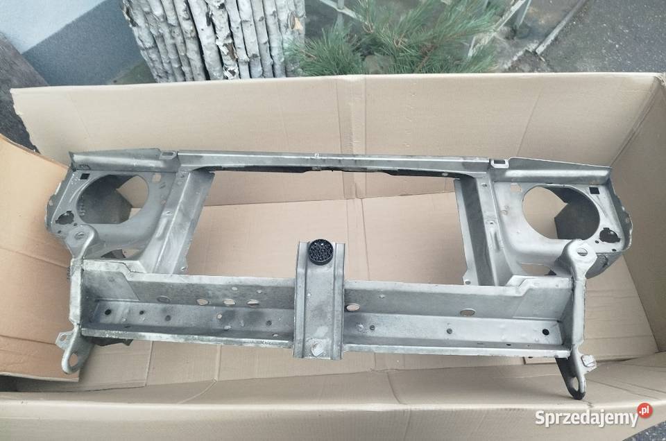 Fiat uno MK1 pas przedni Ryn