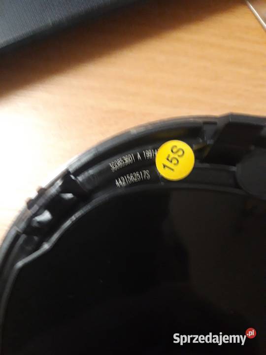 Volkswagen emblemat znaczek logo