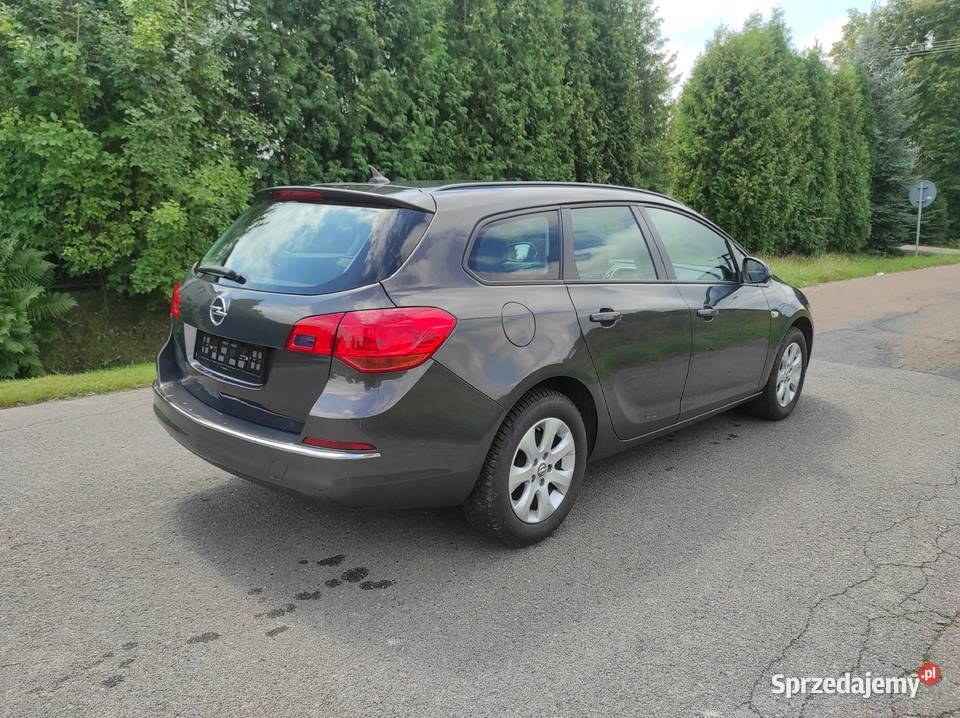 Opel Astra J 2016r 16cdti 136 stan podkarpackie