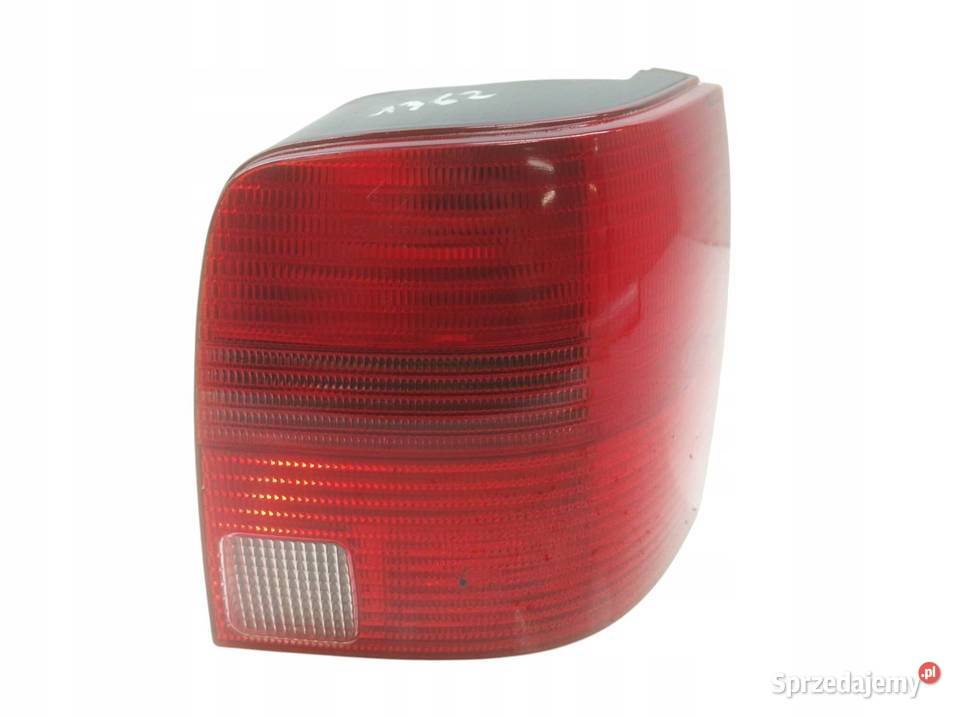 LAMPA TYŁ PRAWA KOMBI PRZED LIFT 3B9945122F