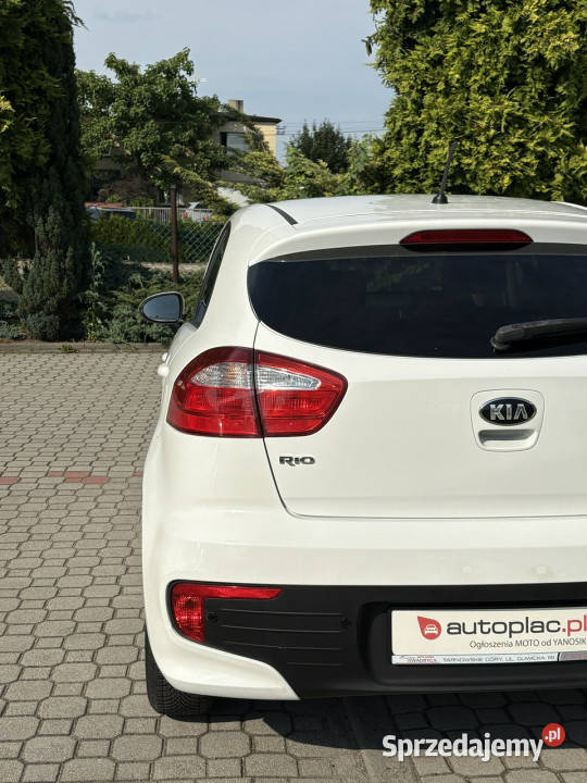 Kia Rio Rezerwacja III 2011 wielofunkcyjna kierownica Tarnowskie Góry