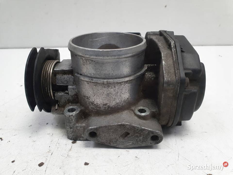 VW Sharan 18 T turbo PRZEPUSTNICA 06A133064P osobowe Janów