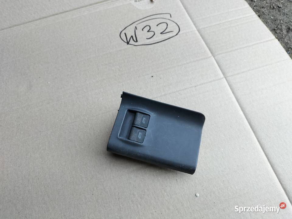 AUDI A4B5 A4 B5 WŁĄCZNIK PANEL STEROWANIA SZYBY lubelskie Kamień-Kolonia
