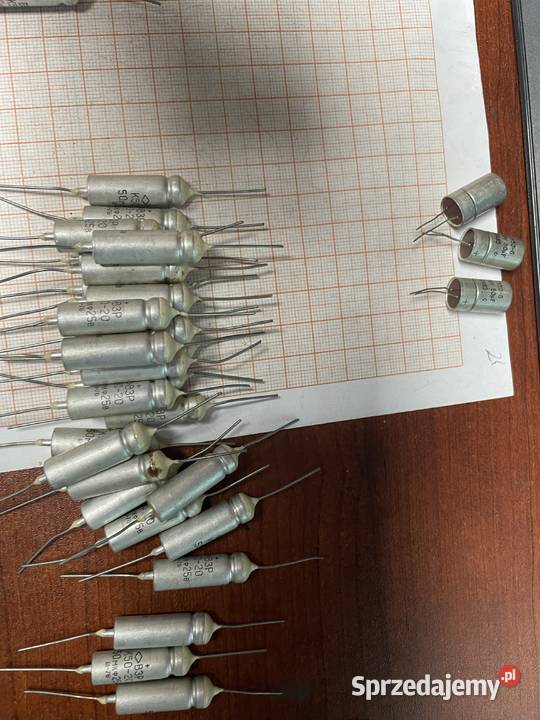 Kondensator elektrolityczny K503B Elektronika Czechowice-Dziedzice