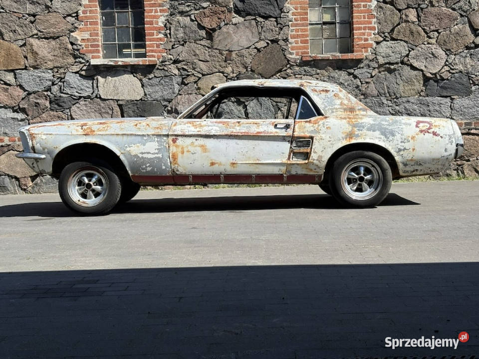 Ford Mustang FORD MUSTANG COUPE 1967 810 CKOD biały Sulechów