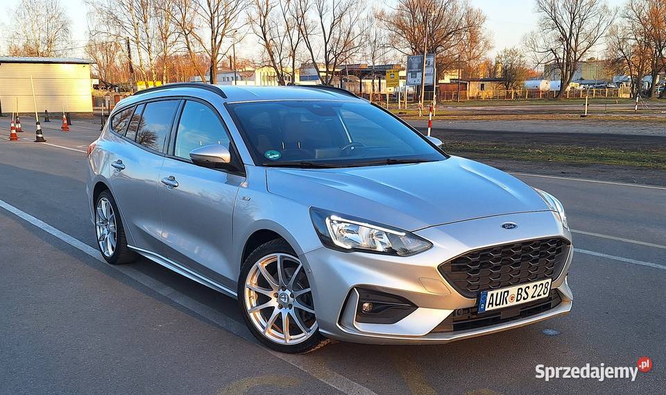 Ford Focus STLine 2019 Top Wersja Wyposażenia Rok produkcji 2019
