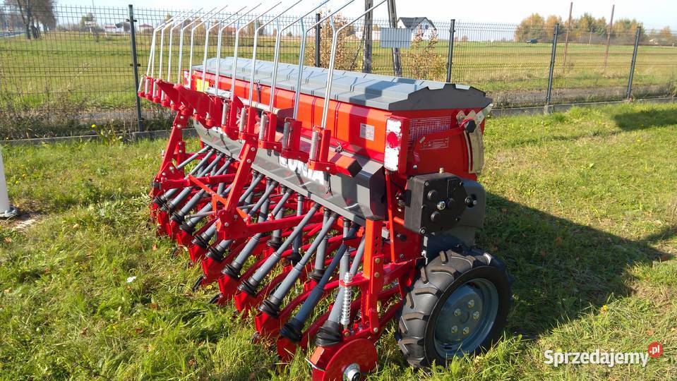 Siewnik Zbożowy Unia Poznaniak 27370 brutto Radom sprzedam