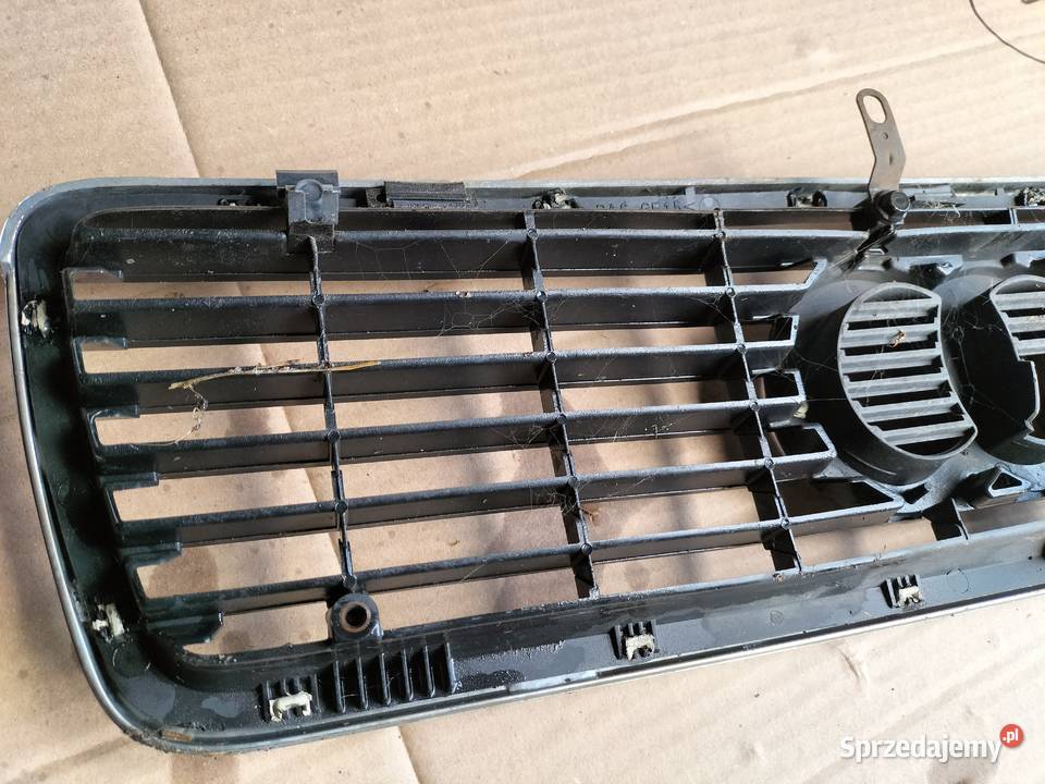 AUDI 80B4 80 B4 ATRAPA ATRAPKA ZDERZKA GRILL Kamień-Kolonia