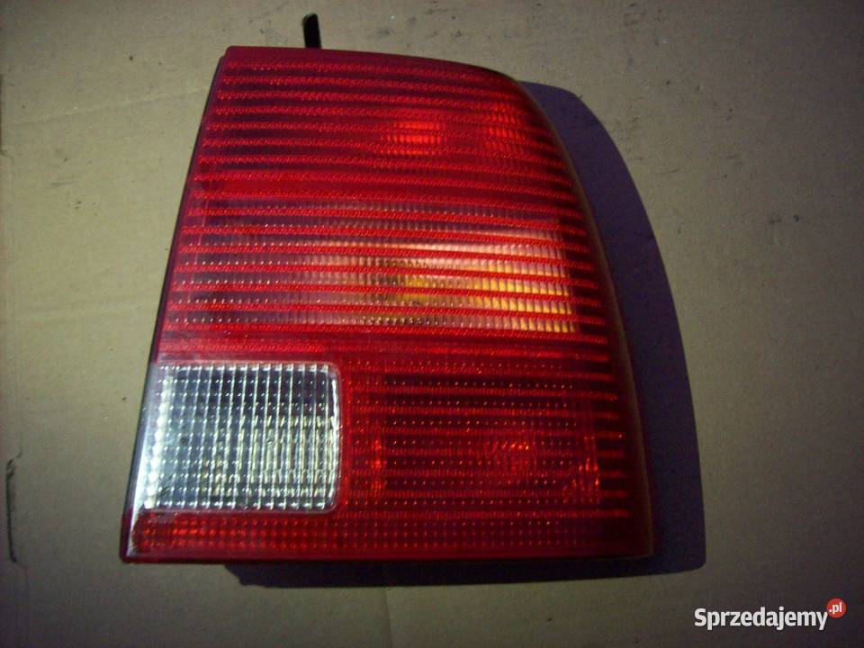Passat B5 Sedan Lampa prawy tyl tylna prawa Mińsk Mazowiecki sprzedam