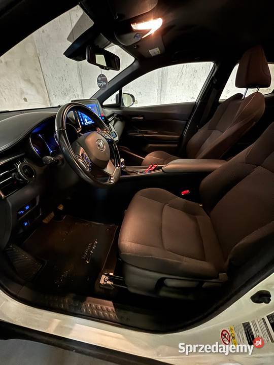 Toyota CHR 18 Hybrid