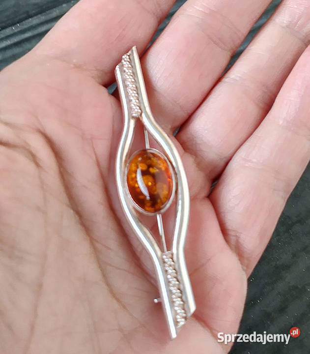 srebrna broszka z bursztynem Suwałki sprzedam