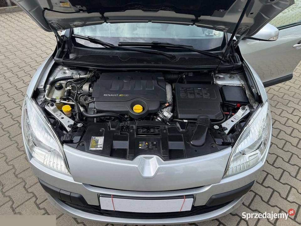 Renault Megane 19 dCi Bose Edition 130 2013r srebrny Milicz
