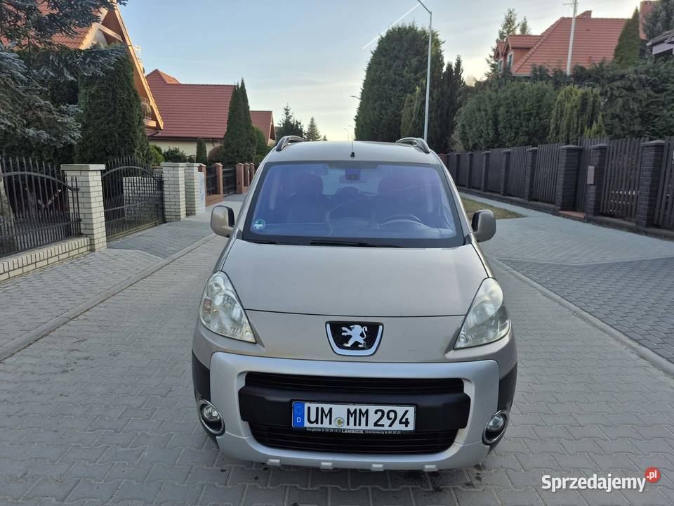 Partner 16d Klimatronik Alufelgi Parktronik sprowadzony Szczecin