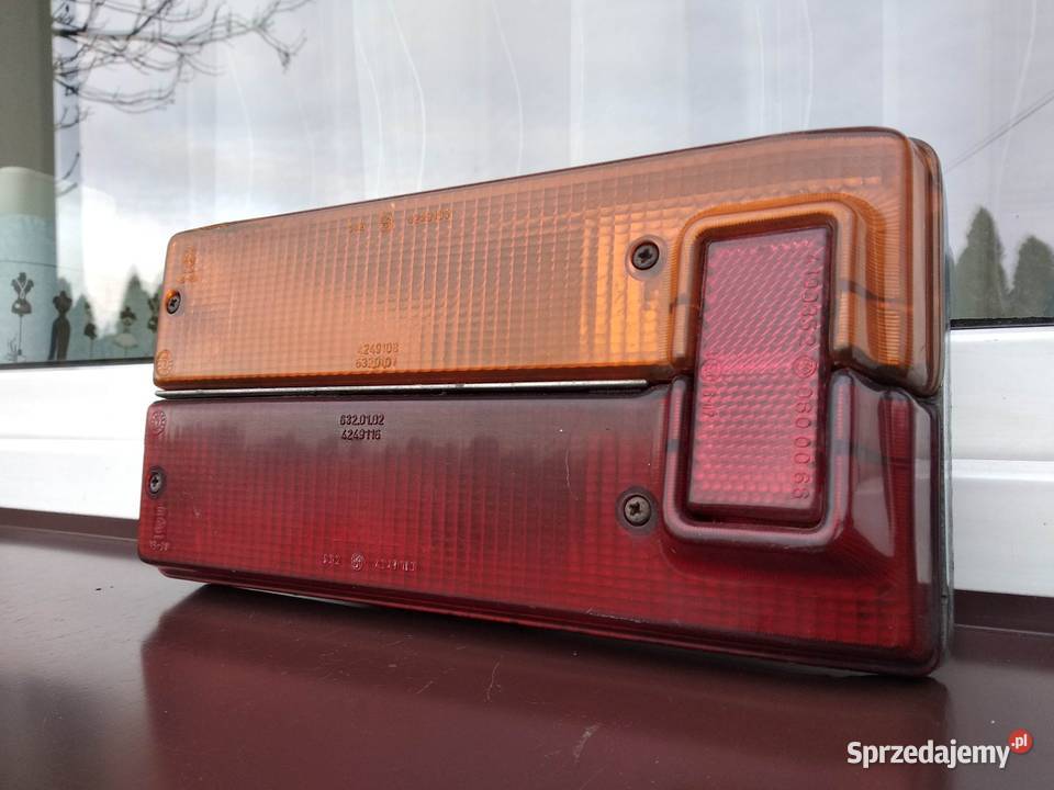 Fiat 125p lampa tył tylna prawa Sieradz
