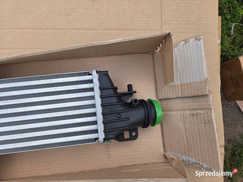 Intercooler Opel Corsa E 16 Turbo OPC 13440206 Motoryzacja