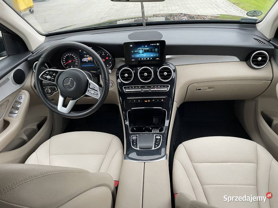 Mercedes GLC 2019r 20 194 Bogata Wersja Salon czujnik zmierzchu Samochody osobowe