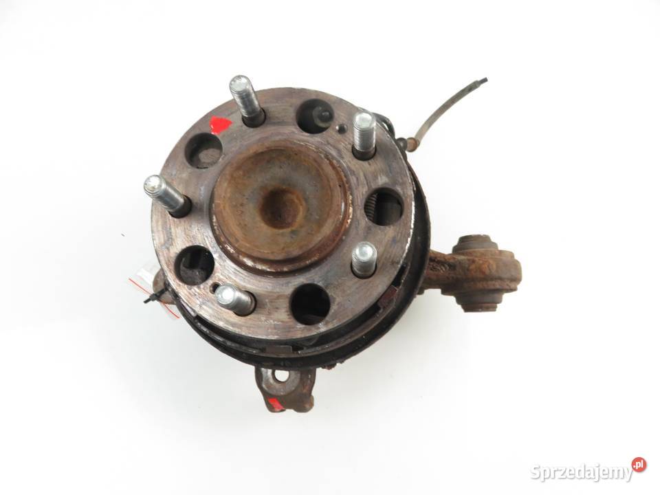 PIASTA TYLNA PRAWA HYUNDAI i30 I